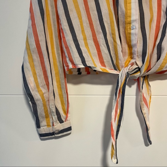 Japna | Front Tie Button Up Shirt - Picture 4 of 14